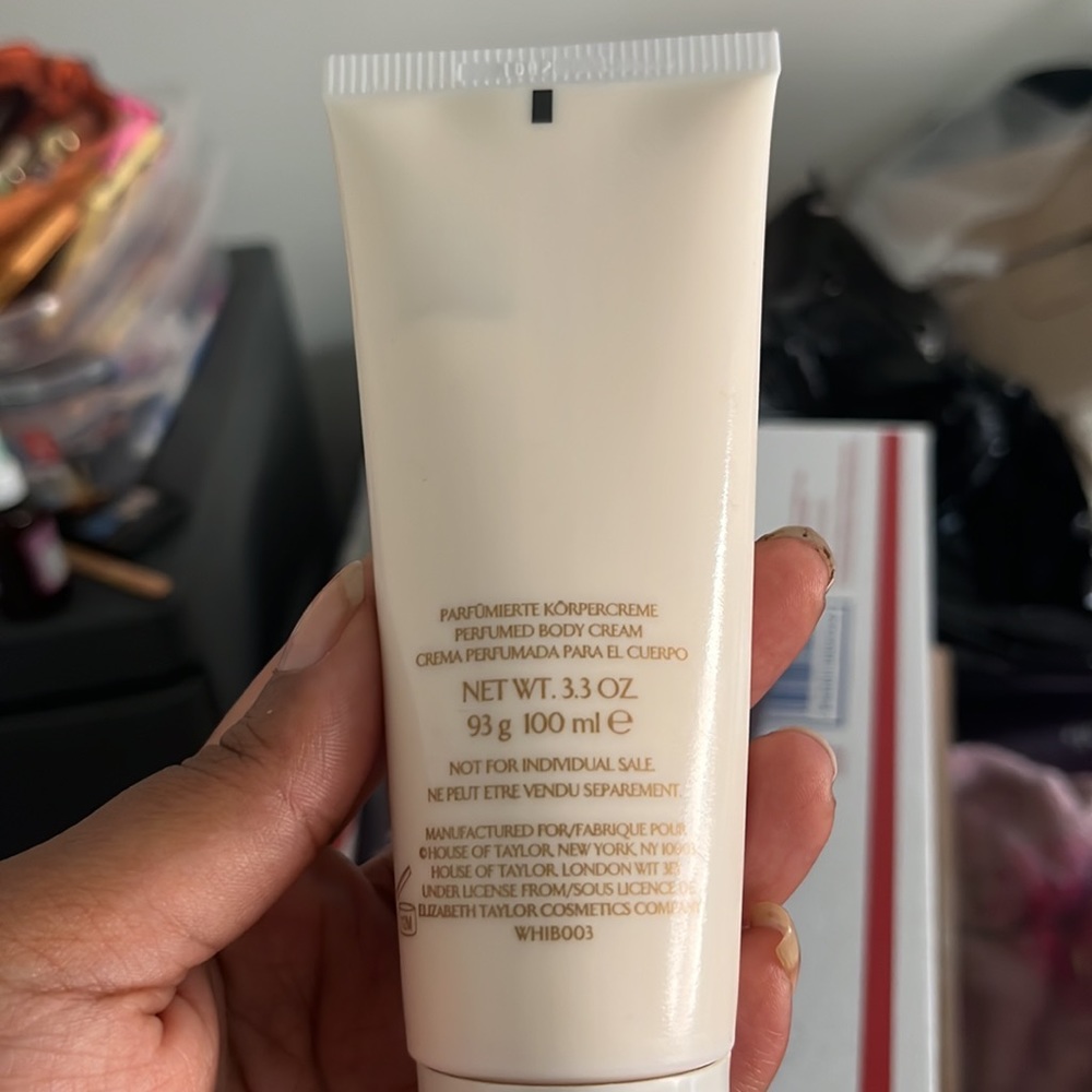 Elizabeth Arden body lotion set - Picture 5 of 5